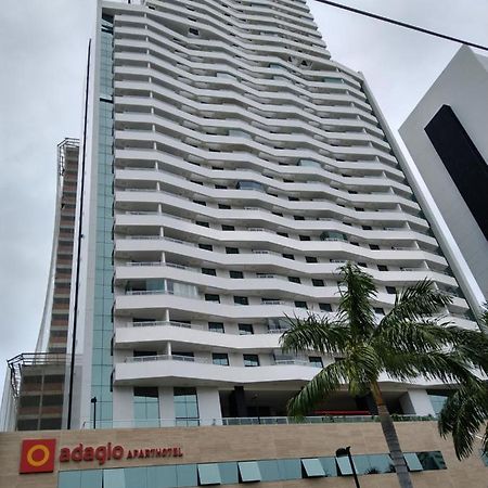 Aparthotel Condominio Mondial Salwador Zewnętrze zdjęcie